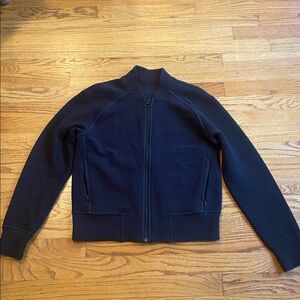 Lululemon On Repeat Bomber Black Size 6
